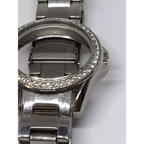 Authentic Fossil Watch Band Bracelet Links Case Use For Parts Used 18mm V792 - Picture 2 of 4